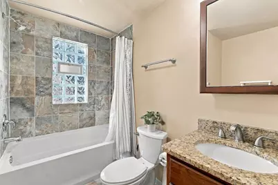 1632 N Main St, Racine, WI 53402 - Photo 33
