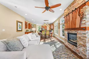 N20 W29987 W Glen Cove Rd, Delafield, WI 53072 - Photo 9