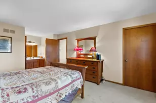 2954 Madison St, Waukesha, WI 53188 - Photo 19