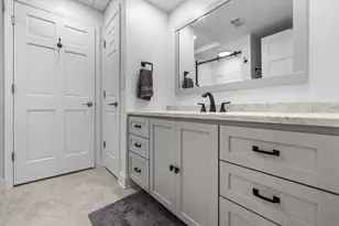 N161W18939 Oakland Dr, Jackson, WI 53037 - Photo 23