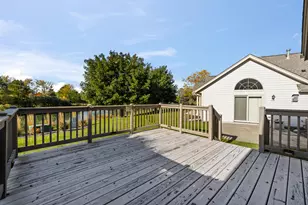 N161W18939 Oakland Dr, Jackson, WI 53037 - Photo 7