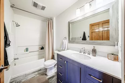 N25W24129  River Park Dr #7, Pewaukee, WI 53072 - Photo 15