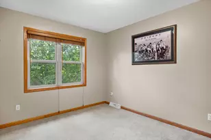 2607 5 Mile Rd, Racine, WI 53402 - Photo 17