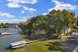 827 Shore Dr, Twin Lakes, WI 53181 - Photo 7