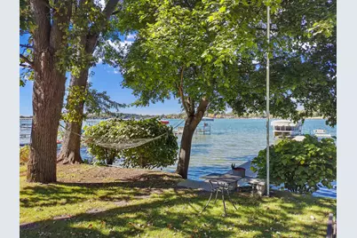 827  Shore Dr, Twin Lakes, WI 53181 - Photo 5