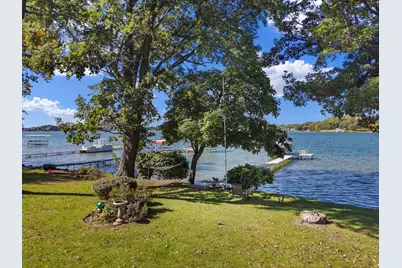 827  Shore Dr, Twin Lakes, WI 53181 - Photo 13