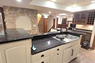 W344S3381 Moraine Hills Dr, Ottawa, WI 53118 - Photo 9