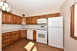 408 S Rural St, Hartford, WI 53027 - Photo 5