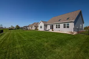 1451 Whalen Dr, Oconomowoc, WI 53066 - Photo 5