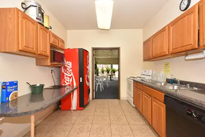 2450 W Good Hope Rd #49, Glendale, WI 53209 - Photo 21
