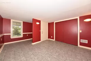 531 N Green Bay Rd, Grafton, WI 53024 - Photo 25