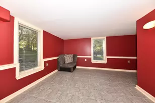 531 N Green Bay Rd, Grafton, WI 53024 - Photo 23