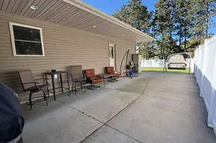 934 Amy Dr, Holmen, WI 54636 - Photo 37