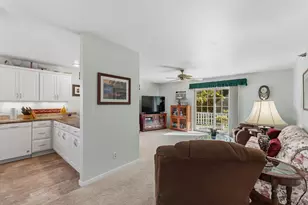 715 Canterberry Ct, West Bend, WI 53090 - Photo 11