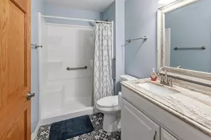 715 Canterberry Ct, West Bend, WI 53090 - Photo 17