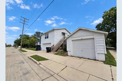2055  Case Ave, Racine, WI 53403 - Photo 5