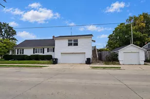 2055 Case Ave, Racine, WI 53403 - Photo 3