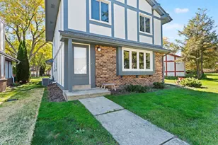 5325 Somerset Ln, Greenfield, WI 53221 - Photo 33