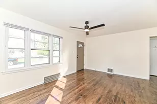3634 S 1st Pl, Milwaukee, WI 53207 - Photo 7