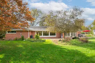 810 E Bay Point Rd, Bayside, WI 53217 - Photo 35