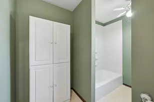 S77W25205 National Ave, Vernon, WI 53189 - Photo 17