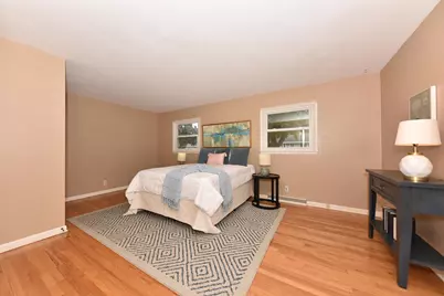 8026 W Sunbury Ct, Milwaukee, WI 53219 - Photo 23