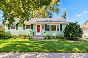 8026 W Sunbury Ct, Milwaukee, WI 53219 - Photo 1