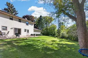 4106 Lakeview Dr, Racine, WI 53403 - Photo 49