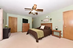 10 Brian Ct, Watertown, WI 53094 - Photo 17