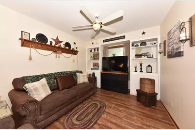 10  Brian Ct, Watertown, WI 53094 - Photo 7
