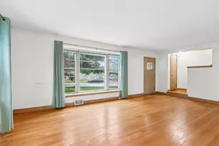 4315 N Wildwood Ave, Shorewood, WI 53211 - Photo 7