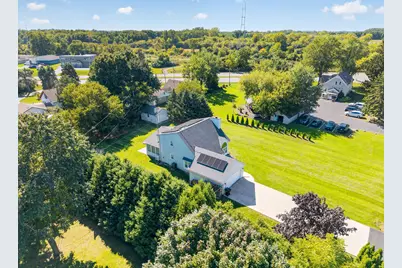 2733  4 1/2 Mile Rd, Racine, WI 53402 - Photo 35