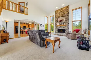 527 Winchester Pass, Richfield, WI 53017 - Photo 15