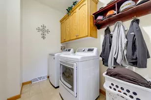 527 Winchester Pass, Richfield, WI 53017 - Photo 37