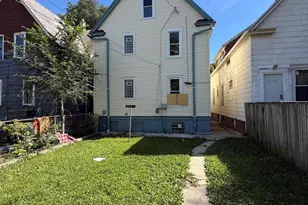 2123 N 33rd St, Milwaukee, WI 53208 - Photo 15