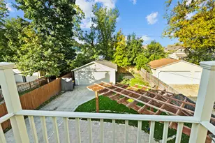 1431 S 85th St, West Allis, WI 53214 - Photo 15