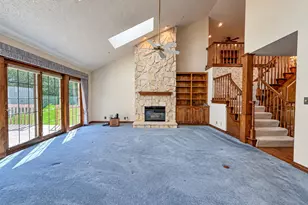 3970 St Andrew Ct, Brookfield, WI 53045 - Photo 7