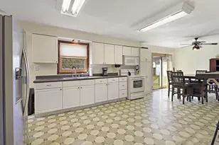 6408 246th Ave, Paddock Lake, WI 53168 - Photo 5