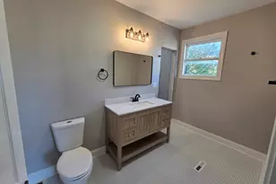 107 W Brown St, Milwaukee, WI 53212 - Photo 9