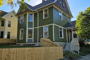 107 W Brown St, Milwaukee, WI 53212 - Photo 3