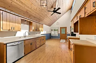 N911 Knepprath Rd, Sheboygan, WI 53013 - Photo 3