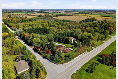 N911  Knepprath Rd, Sheboygan, WI 53013 - Photo 35