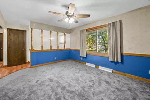 622 Clearview Dr, West Bend, WI 53090 - Photo 3