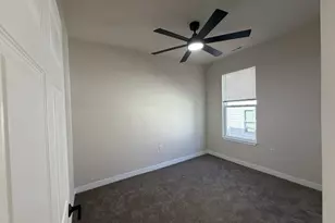 2360 N Dr William Finlayson St, Milwaukee, WI 53212 - Photo 19