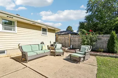 2309  Easy St, Waukesha, WI 53188 - Photo 17
