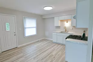 8430 14th Ave, Kenosha, WI 53143 - Photo 5