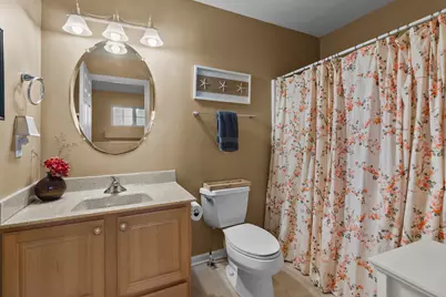 1151  Townline Rd #403, Lake Geneva, WI 53147 - Photo 15