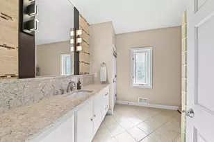W289N3648 Huntsman Ct, Delafield, WI 53072 - Photo 19