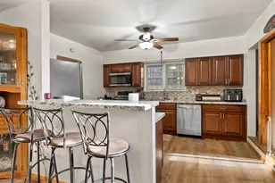 327 Pine St, Sheboygan Falls, WI 53085 - Photo 9