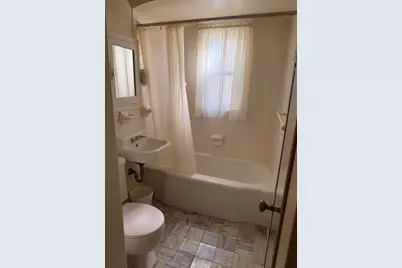 2407 S 17th St, Sheboygan, WI 53081 - Photo 9